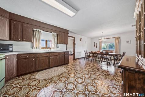 134 Judith Lane Waterbury CT 06704