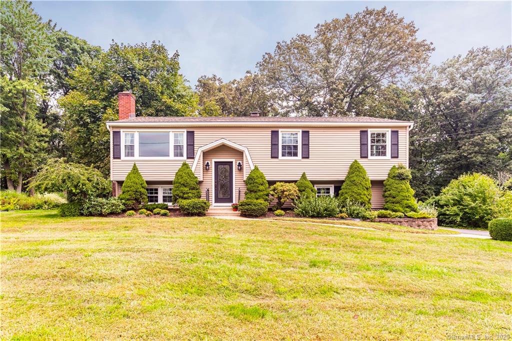 60 Summerwood Drive Wallingford CT 06492