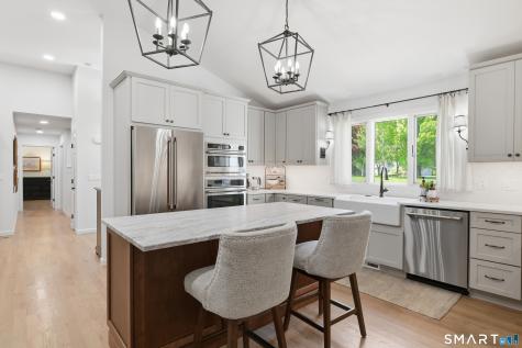 32 Deep Brook Harbor Suffield CT 06078