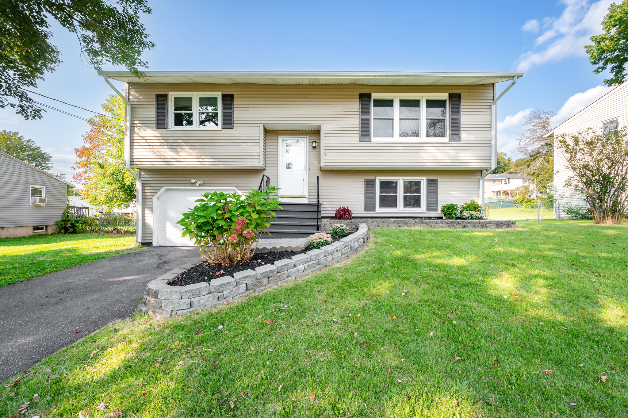 112 Lincolndale Drive Waterbury CT 06704