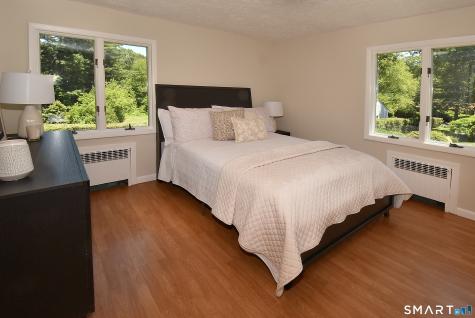2534 Ellington Road South Windsor CT 06074