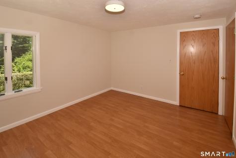 2534 Ellington Road South Windsor CT 06074
