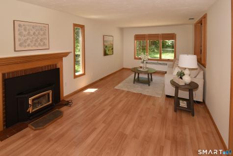 2534 Ellington Road South Windsor CT 06074