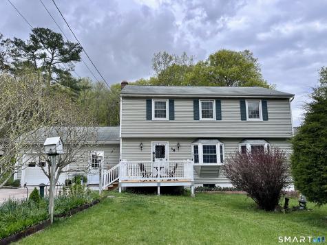 38 Roberts Road Groton CT 06340