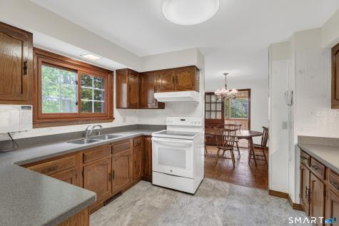 38 Roberts Road Groton CT 06340