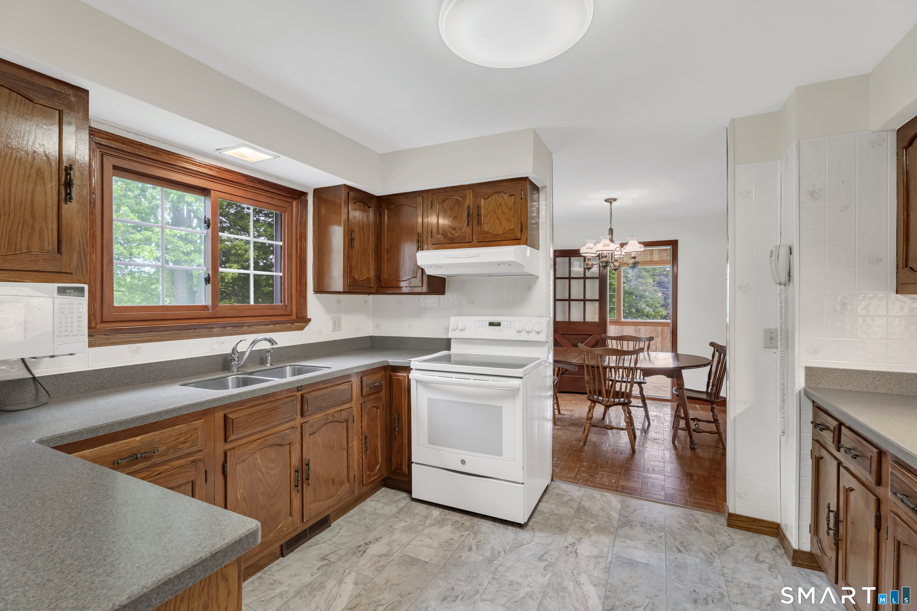 38 Roberts Road Groton CT 06340