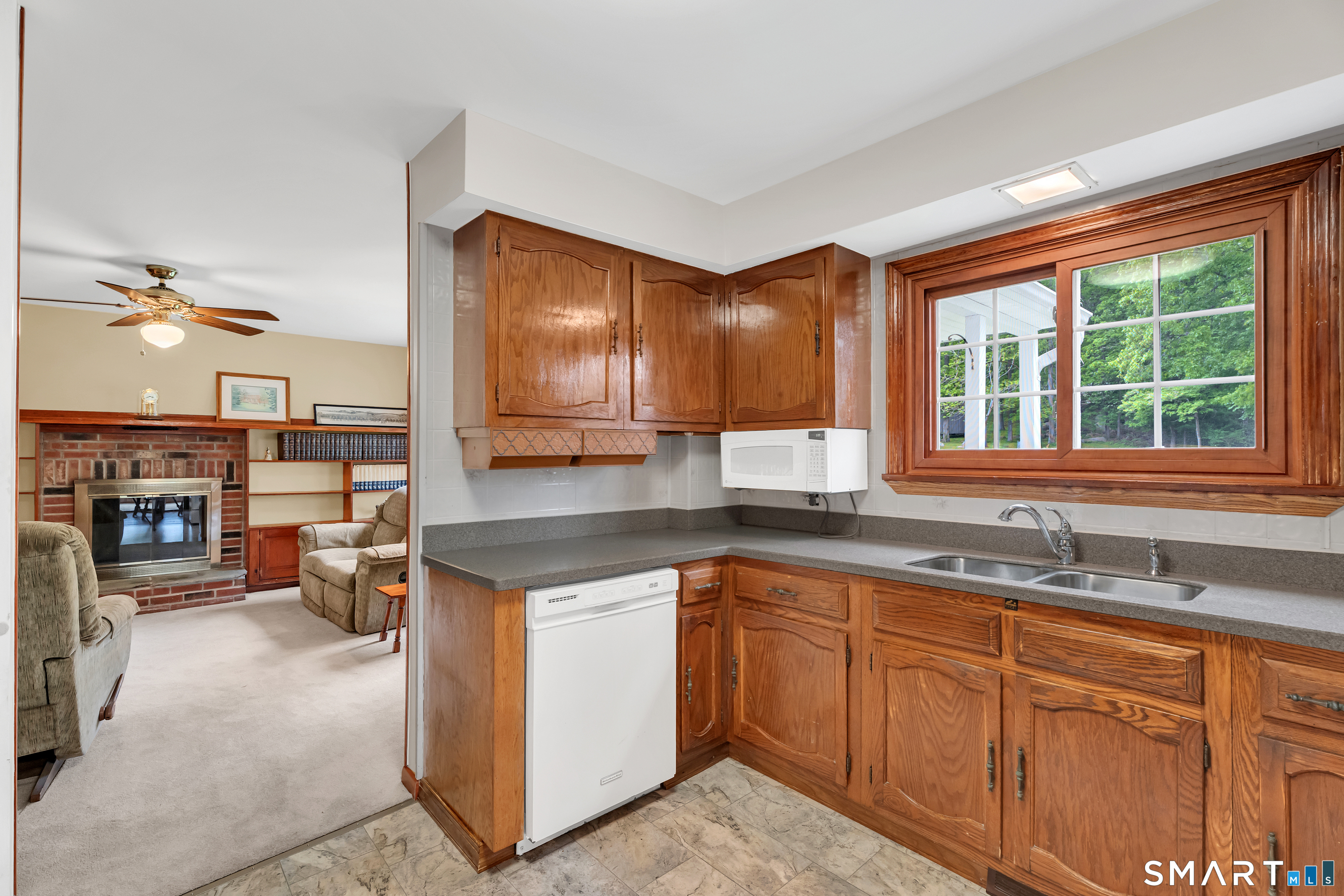38 Roberts Road Groton CT 06340