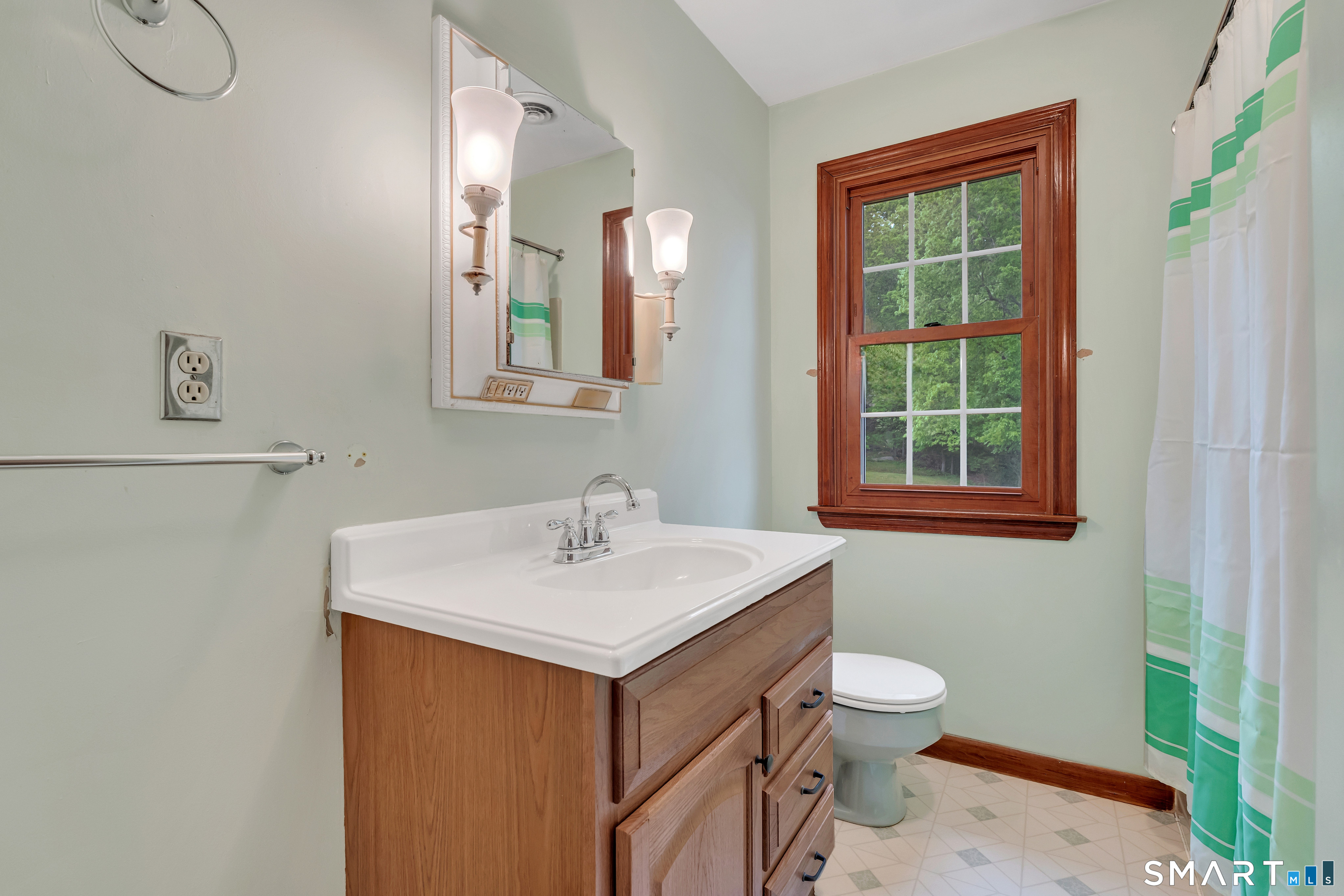 38 Roberts Road Groton CT 06340