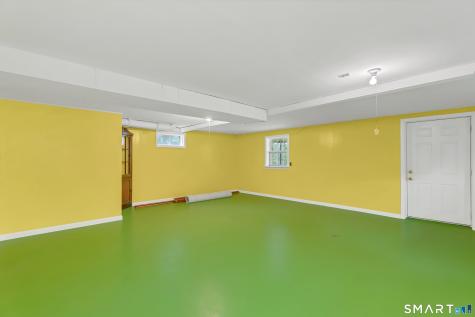 38 Roberts Road Groton CT 06340