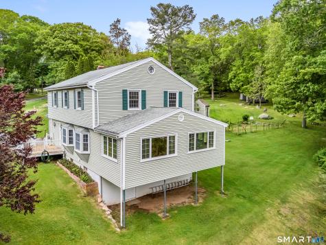 38 Roberts Road Groton CT 06340