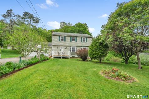 38 Roberts Road Groton CT 06340