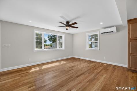 83 Winslow Drive West Haven CT 06516