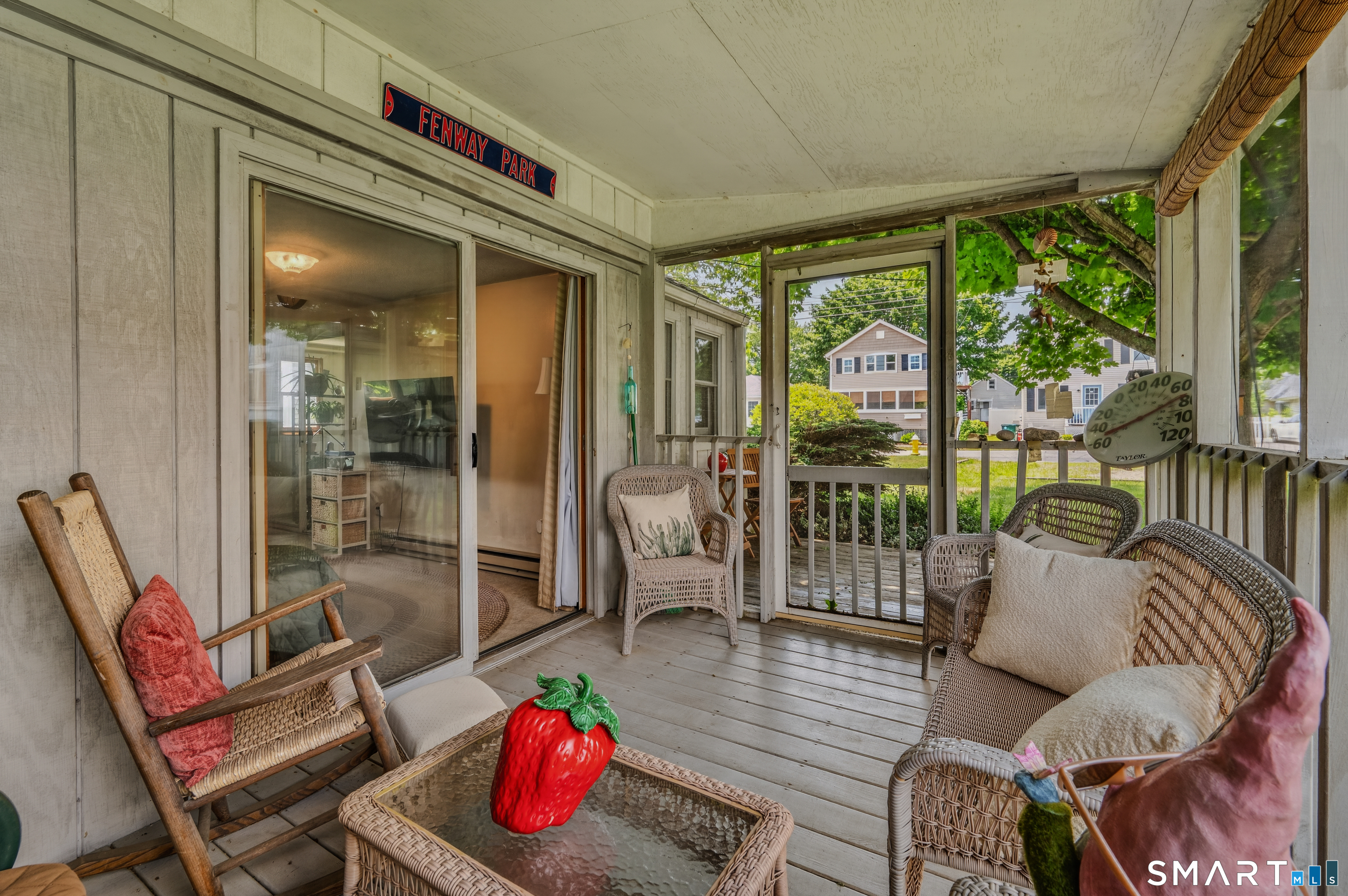 8 Swan Avenue Old Lyme CT 06371