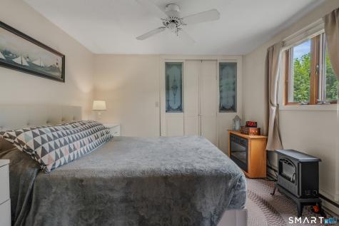 8 Swan Avenue Old Lyme CT 06371