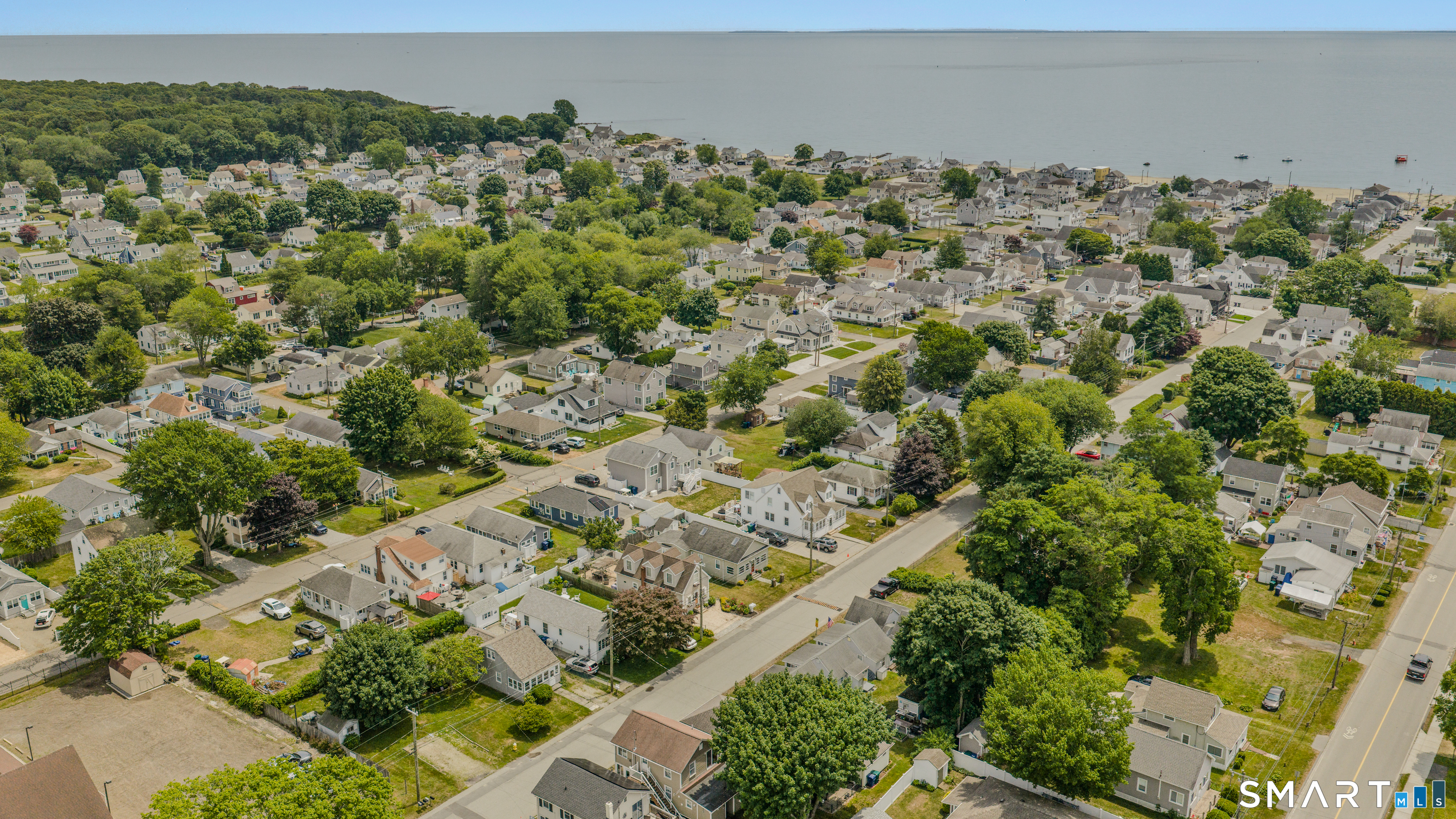 8 Swan Avenue Old Lyme CT 06371