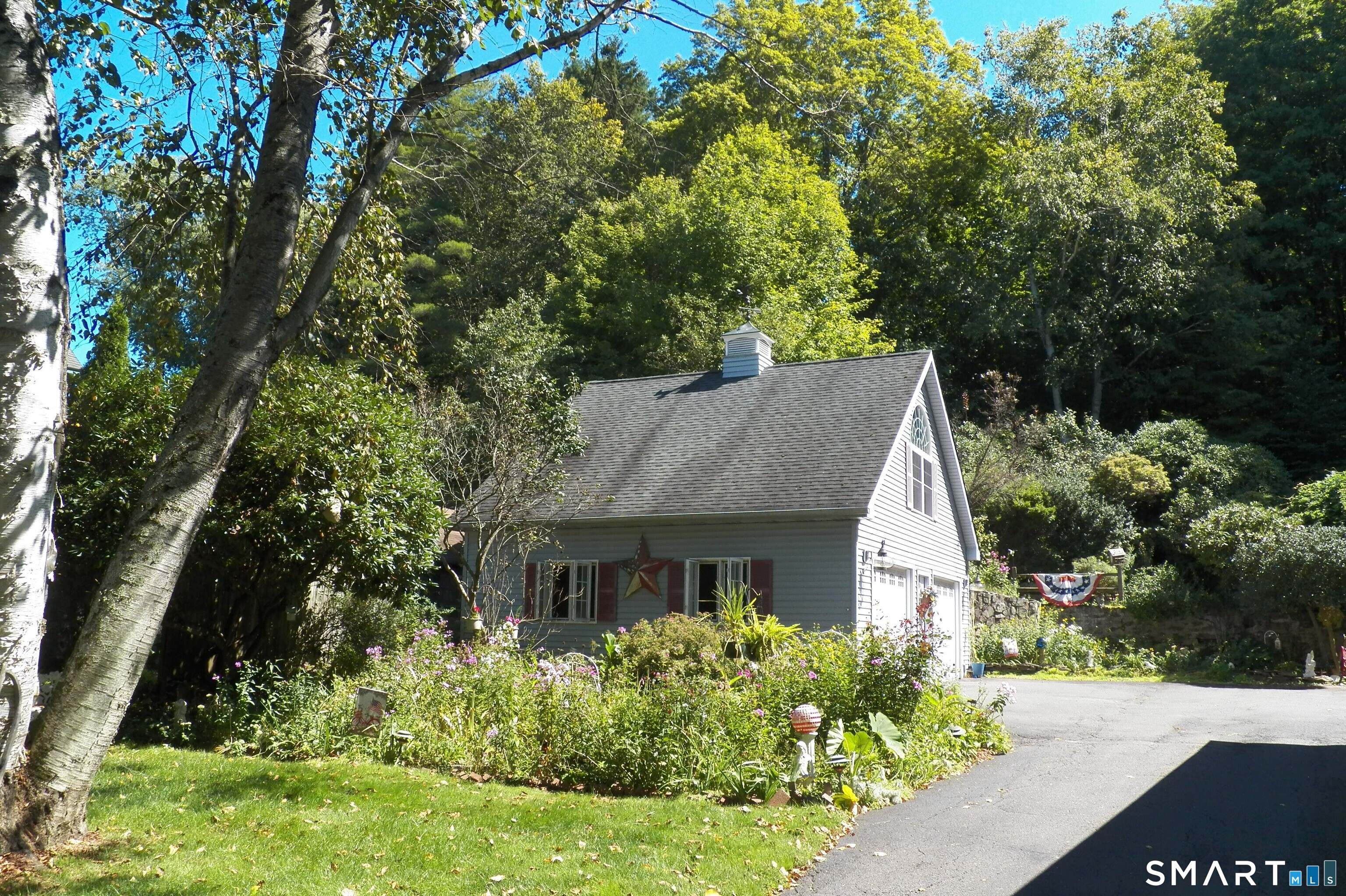 559 North Elm Street Wallingford CT 06492