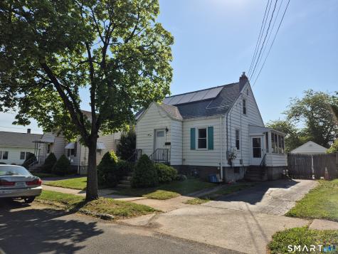55 Massachusetts Avenue East Haven CT 06512
