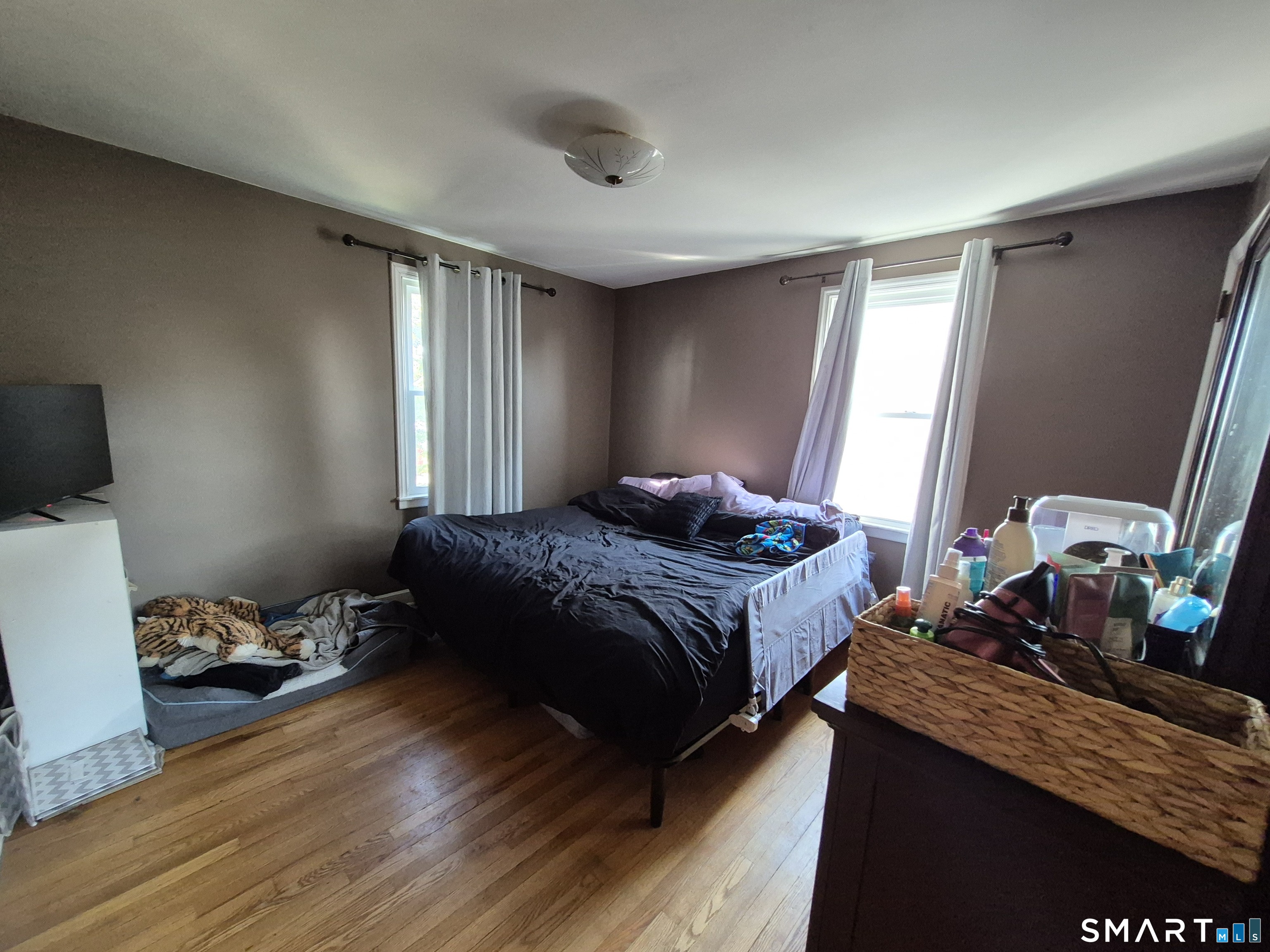 55 Massachusetts Avenue East Haven CT 06512