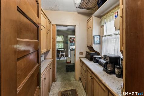 80 Golf Street Newington CT 06111