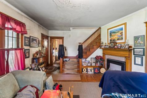80 Golf Street Newington CT 06111