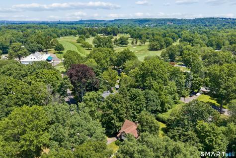 80 Golf Street Newington CT 06111