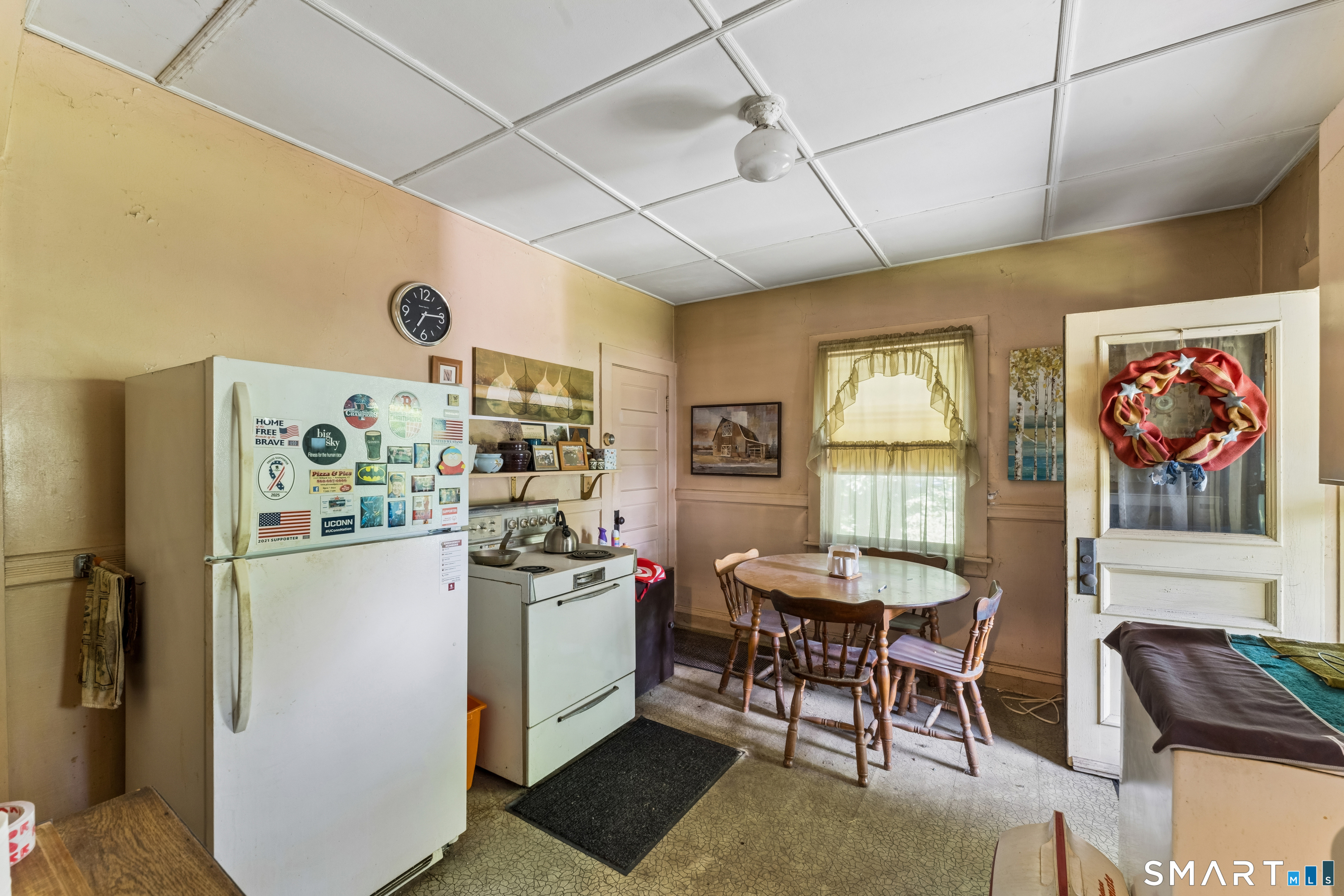80 Golf Street Newington CT 06111