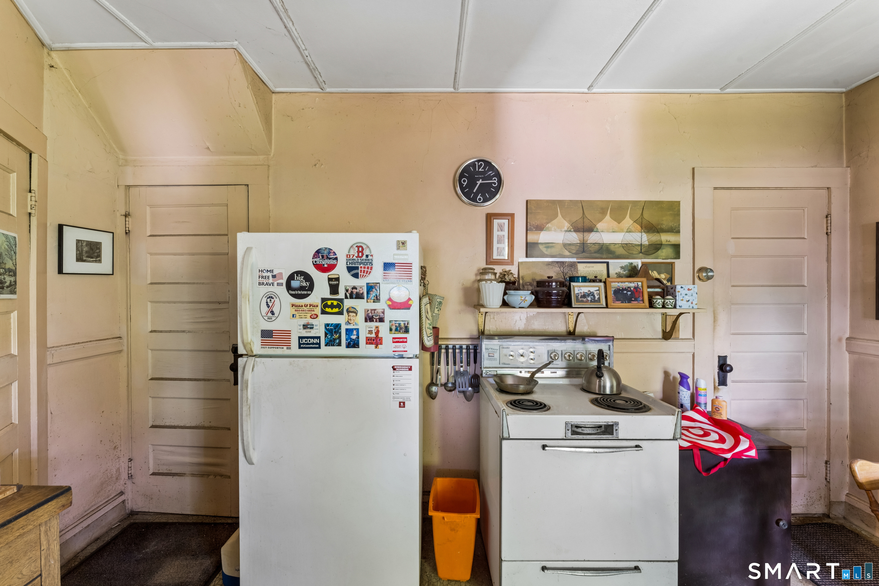80 Golf Street Newington CT 06111