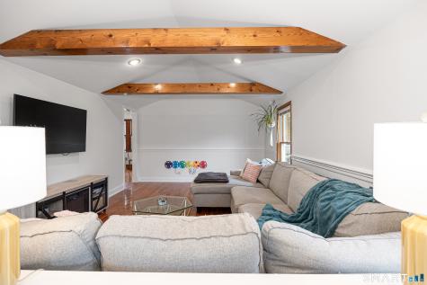148 Cross Hill Road Monroe CT 06468