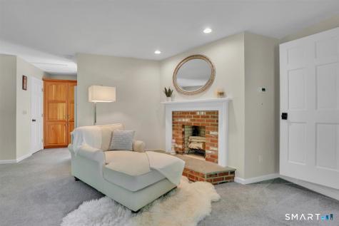 42 Mill Stone Drive Guilford CT 06437