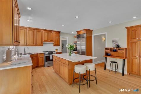 42 Mill Stone Drive Guilford CT 06437