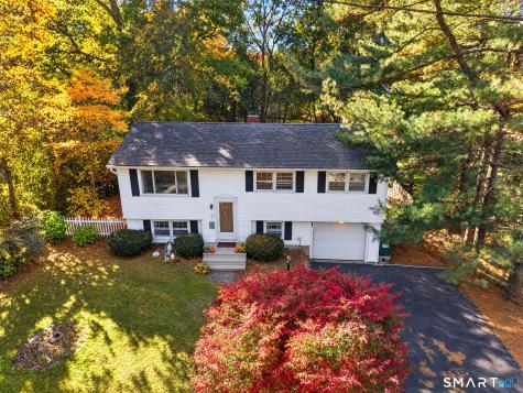 9 Beach Park Road Clinton CT 06413