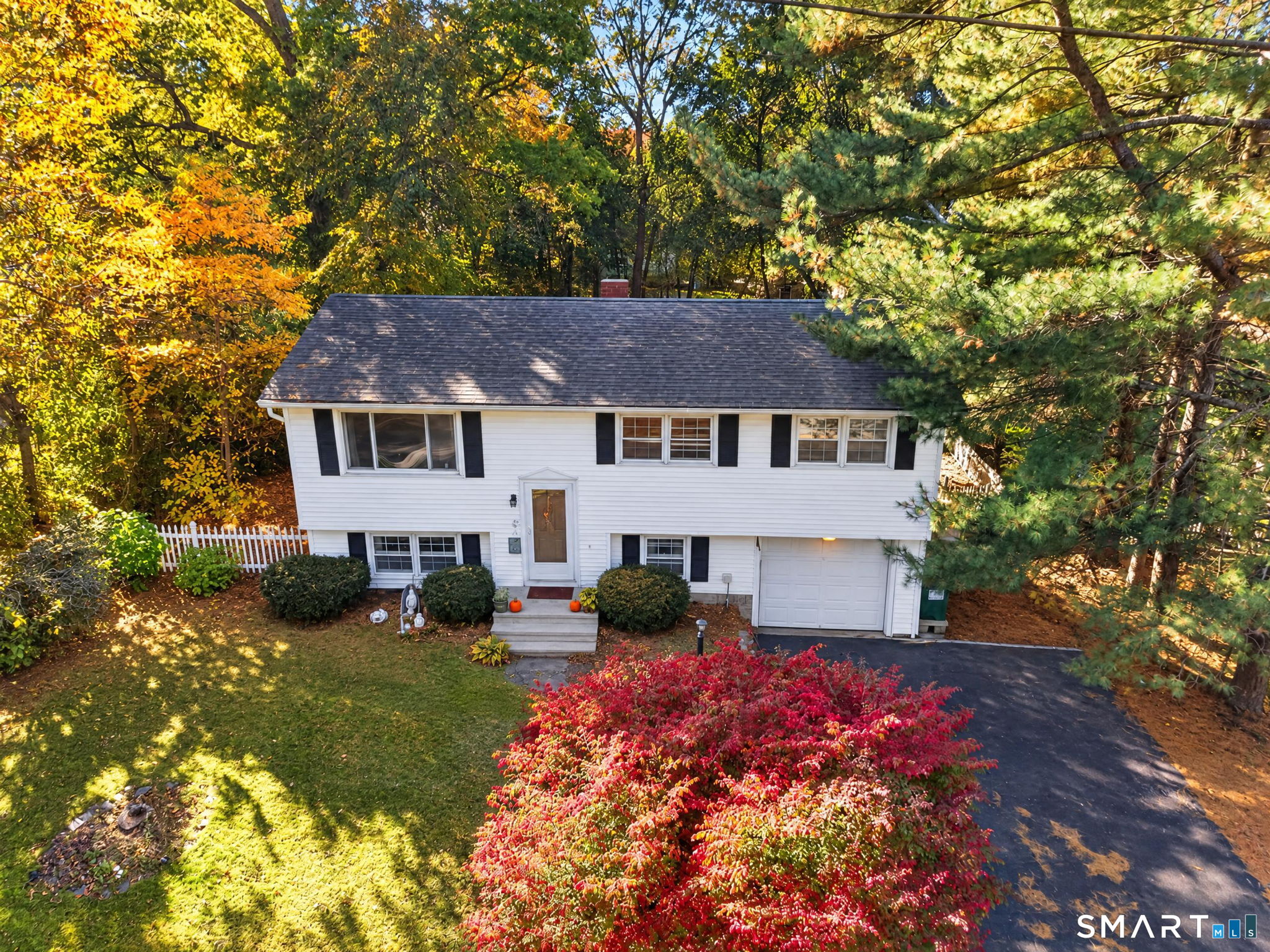 9 Beach Park Road Clinton CT 06413