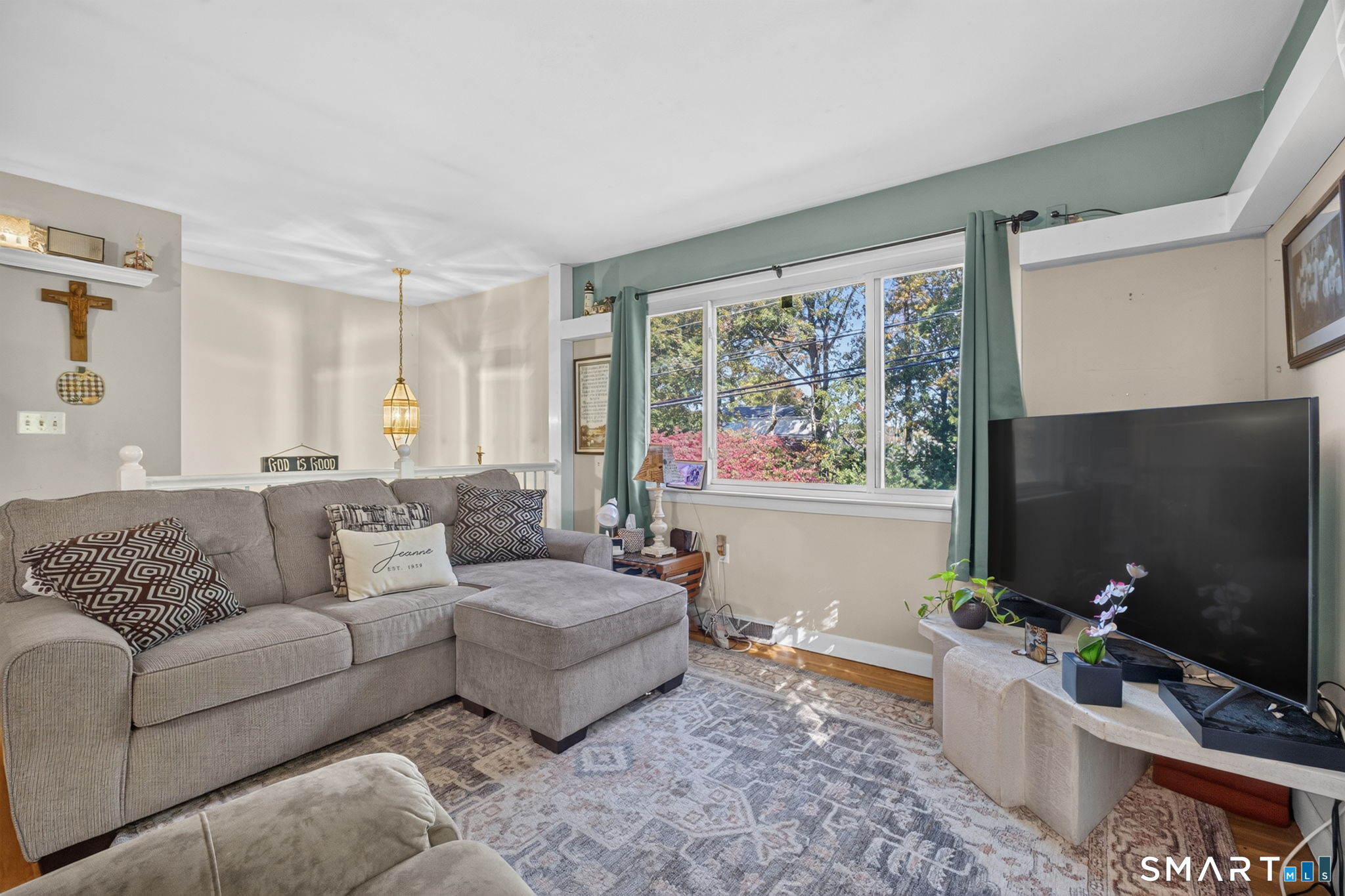 9 Beach Park Road Clinton CT 06413