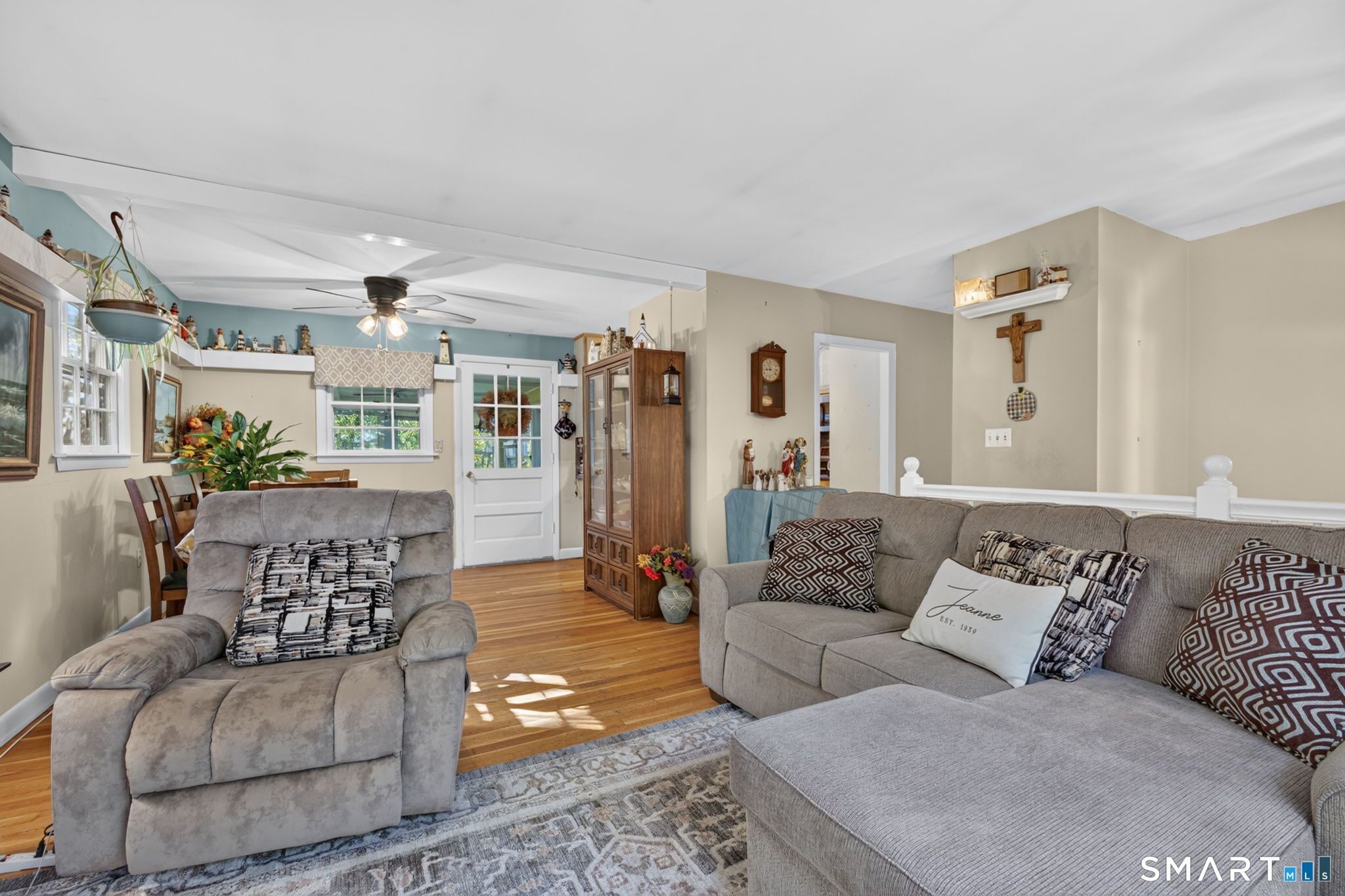 9 Beach Park Road Clinton CT 06413