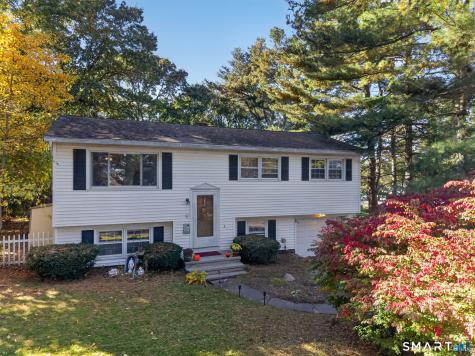 9 Beach Park Road Clinton CT 06413