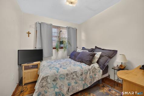 9 Beach Park Road Clinton CT 06413