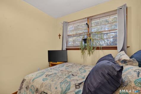 9 Beach Park Road Clinton CT 06413