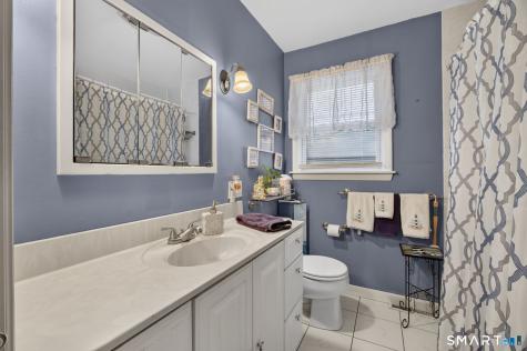 9 Beach Park Road Clinton CT 06413
