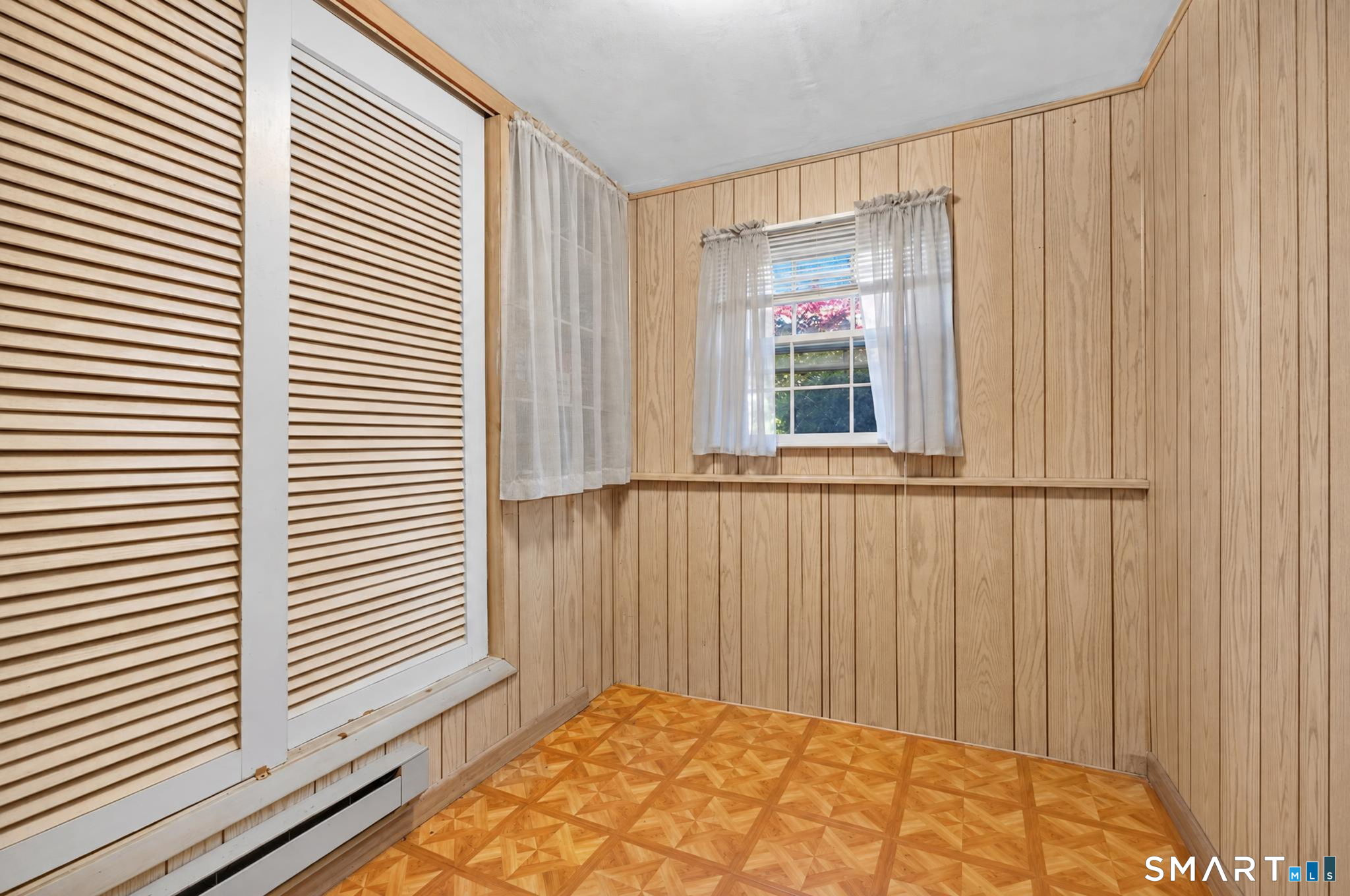 9 Beach Park Road Clinton CT 06413