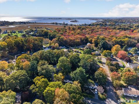 9 Beach Park Road Clinton CT 06413