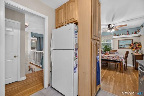 9 Beach Park Road Clinton CT 06413