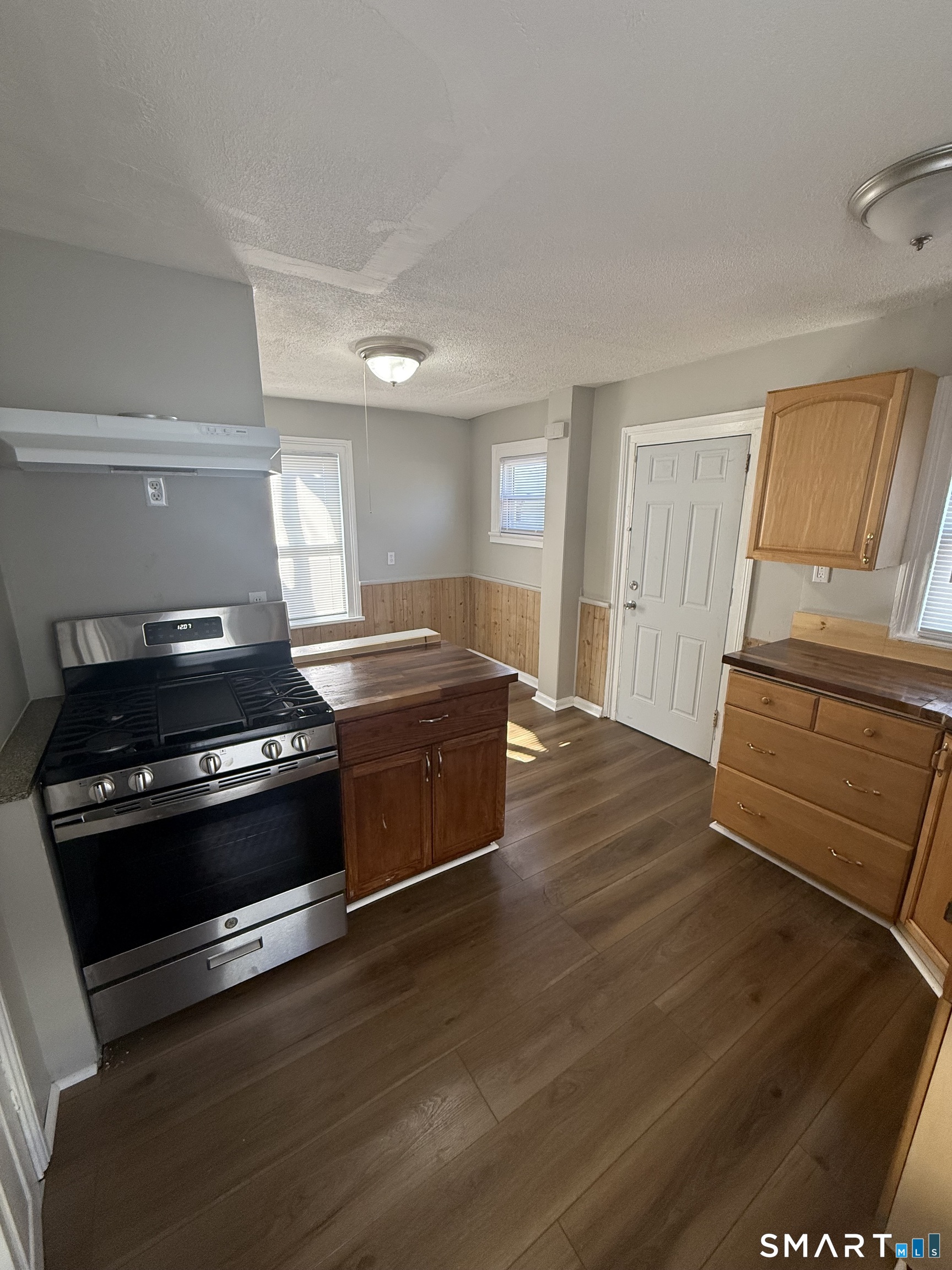 43 Wharton Street West Haven CT 06516