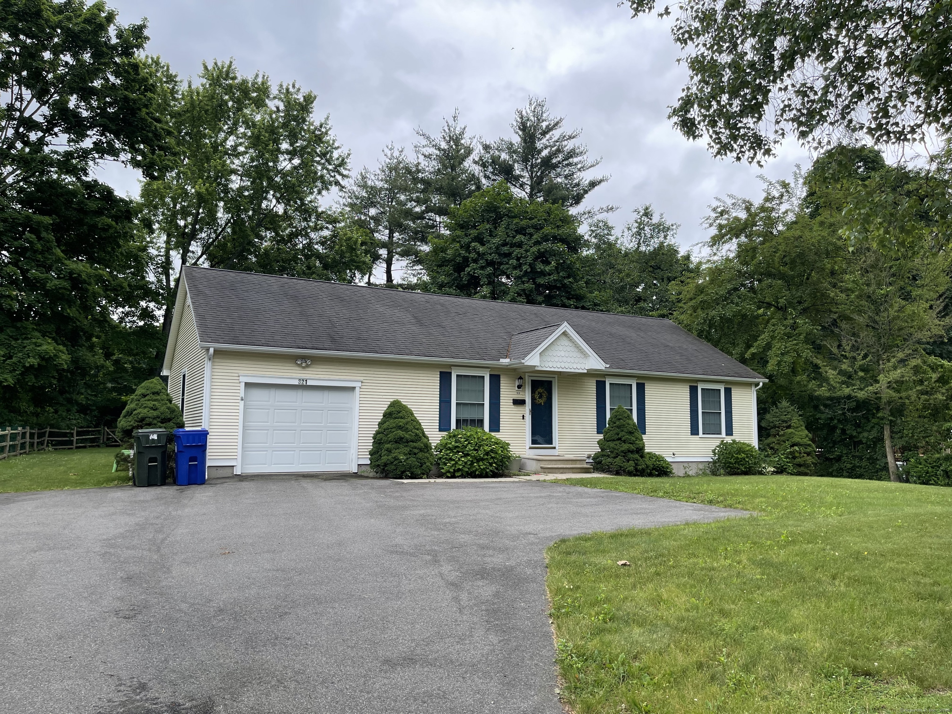 321 Cedar Street Newington CT 06111