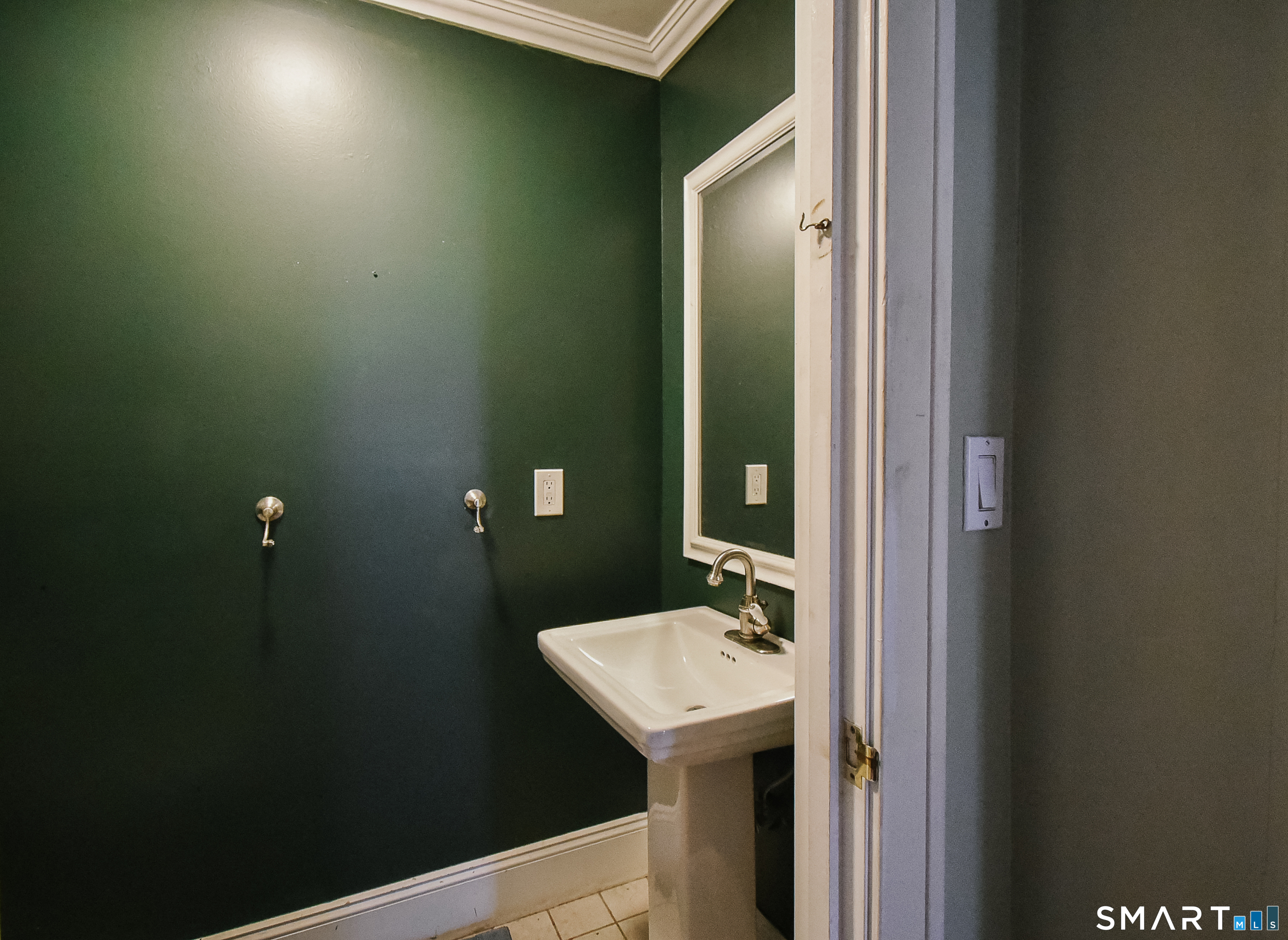 380 Burlington Avenue Bristol CT 06010