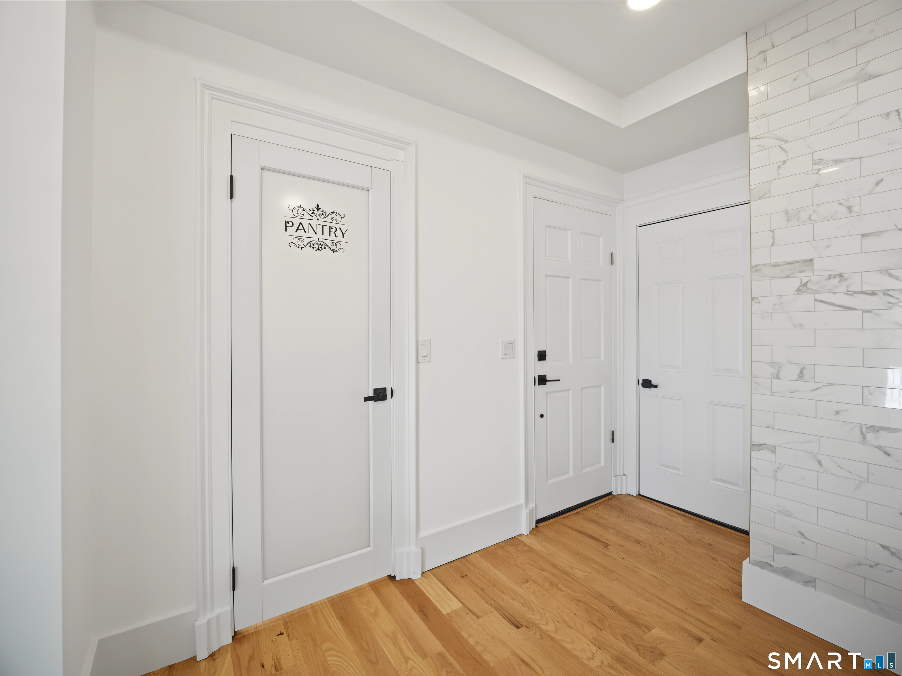 3 Potter Road North Haven CT 06473