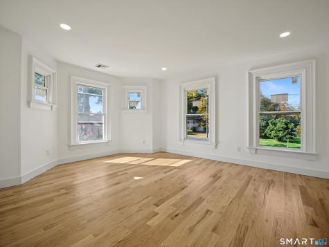3 Potter Road North Haven CT 06473