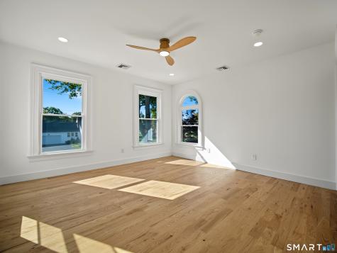 3 Potter Road North Haven CT 06473