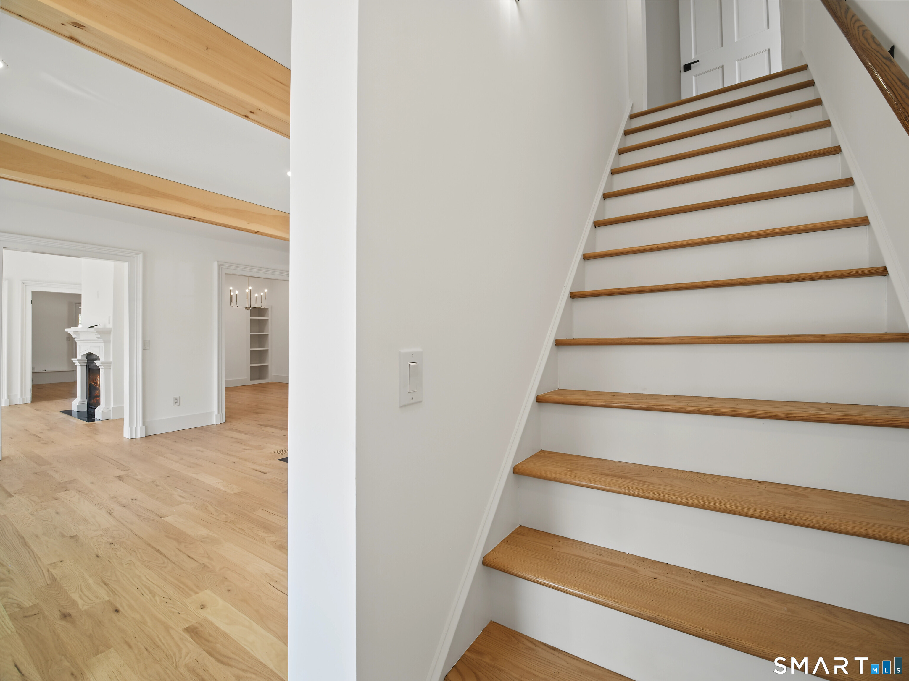 3 Potter Road North Haven CT 06473