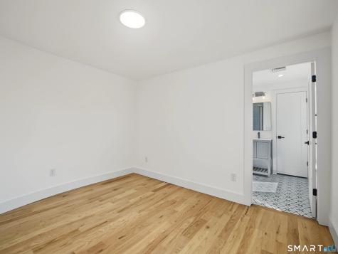 3 Potter Road North Haven CT 06473