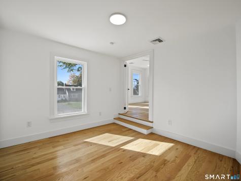 3 Potter Road North Haven CT 06473